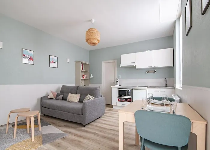 Апартаменты L'orangerie, Et Cosy Pres Du Puy Dufou Шоле